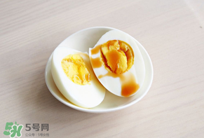 水煮蛋要煮多久？水煮蛋怎么煮不會(huì)破？