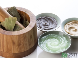 臉上脫皮可以敷面膜嗎？臉上脫皮敷什么面膜好？