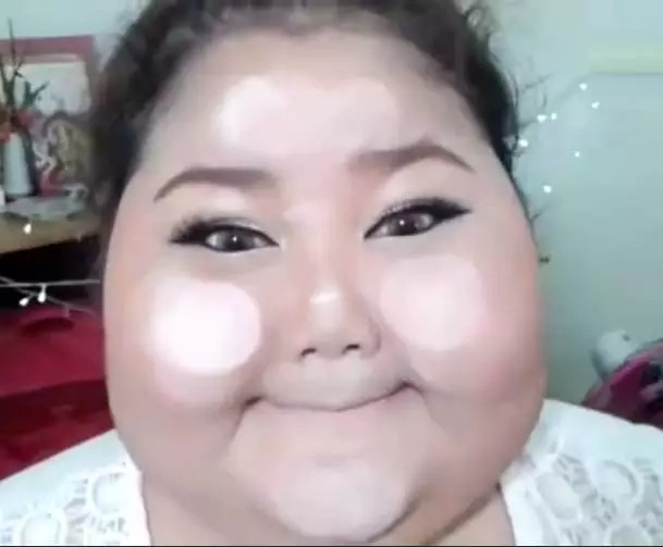 臉胖怎么化妝好看？臉大怎么化妝好看