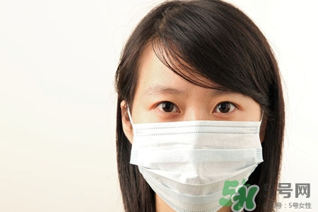 口臭會(huì)遺傳給孩子嗎？口臭會(huì)傳染給孩子嗎？