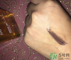 凡茜白茶卸妝油怎么用？凡茜卸妝油使用方法
