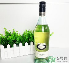 女生適合喝什么酒？什么酒適合女生喝？