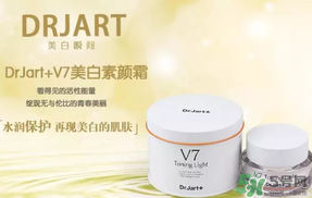 長痘痘可以用素顏霜嗎？素顏霜適合痘痘肌嗎？