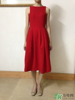 年會要穿禮服嗎？年會禮服搭配