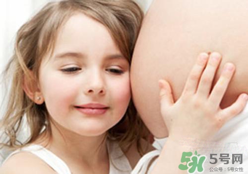 一胎剖腹產(chǎn)二胎會(huì)提前生嗎？一胎剖腹產(chǎn)對(duì)二胎的影響