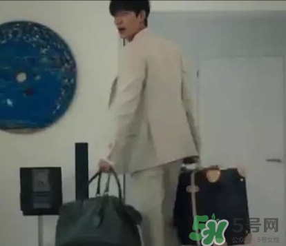 李敏鎬的包包什么牌子？李敏鎬的包包同款