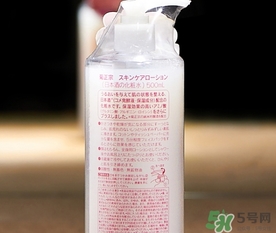 菊正宗化妝水適合什么膚質？菊正宗化妝水對皮膚的刺激性大嗎？