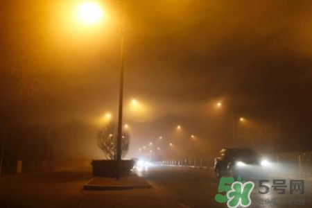 霧霾天呼吸困難怎么回事？霧霾天呼吸困難怎么辦？