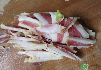 咸肉腌制幾天后可以曬？咸肉腌幾天可以吹風？