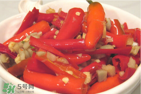 腌辣椒怎么保存時(shí)間長(zhǎng)？腌辣椒可以放冰箱嗎？