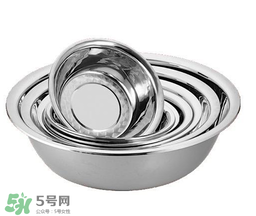 腌肉可以用不銹鋼盆嗎？不銹鋼盆可以腌肉嗎？