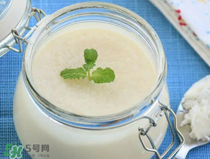 豬油熬出來(lái)為什么不白？豬油怎么熬才白？