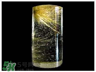 施華洛世奇是什么材質(zhì)？施華洛世奇是真水晶嗎？