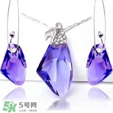施華洛世奇是什么材質(zhì)？施華洛世奇是真水晶嗎？