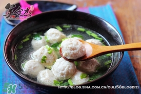魚(yú)丸用什么粉？魚(yú)丸用面粉還是淀粉？