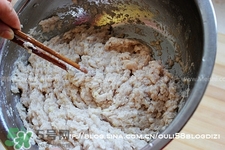 魚(yú)丸用什么粉？魚(yú)丸用面粉還是淀粉？