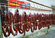 一斤肉可以做多少香腸？一斤豬肉能做多少臘腸？