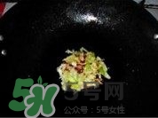 魚丸和雞蛋可以一起吃嗎？魚丸和雞蛋能不能同時吃？