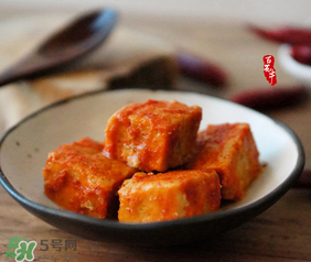霉豆腐長紅霉還能吃嗎？霉豆腐為什么會長紅霉？
