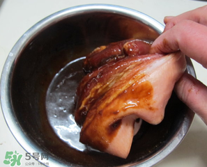 豬肉腌制前需要洗嗎？腌豬肉怎么洗才干凈？
