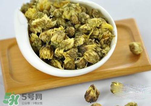 金銀花和菊花哪個去火效果好一些？金銀花和菊花茶哪個好？