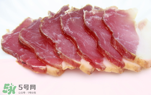 臘肉有哈喇味還能吃嗎？臘肉有哈喇味如何除去？