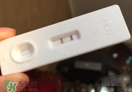 懷孕兩個月試紙顏色淺怎么回事？懷孕兩個月試紙顏色淺什么原因？