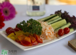 腌菜放多少鹽？腌菜放鹽的比例