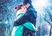李圣經的包包什么牌子？李圣經包包同款
