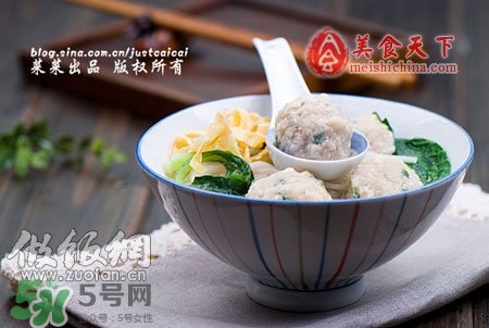 豆腐丸子散了怎么辦？豆腐丸子怎么做不散？