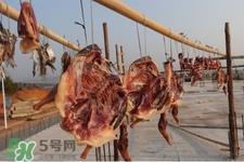 腌鴨肉放多少鹽合適？腌一斤臘鴨要給多少鹽？