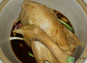 腌雞肉用什么調(diào)料？雞肉用什么腌制？