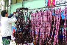 什么人不適合吃臘味？臘味食品四類人更應(yīng)少吃