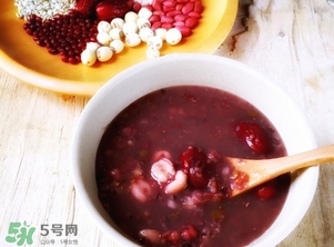 寶寶可以吃臘八粥嗎？寶寶多大可以吃臘八粥？