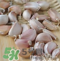 臘八蒜什么時(shí)候腌制？臘八蒜腌制多久可以吃？