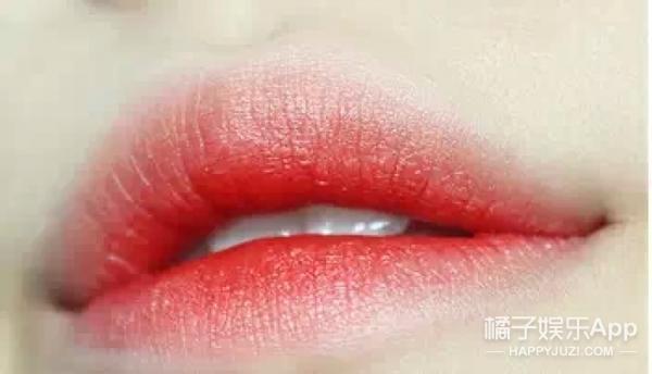 反咬唇妝怎么畫？反咬唇妝畫法圖解
