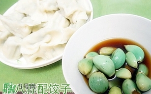 臘八蒜發(fā)芽了可以吃嗎？發(fā)芽的蒜可以做臘八蒜嗎