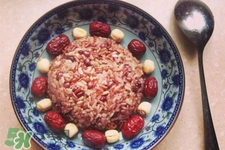 臘八飯熱量高嗎？吃臘八飯會發(fā)胖嗎？