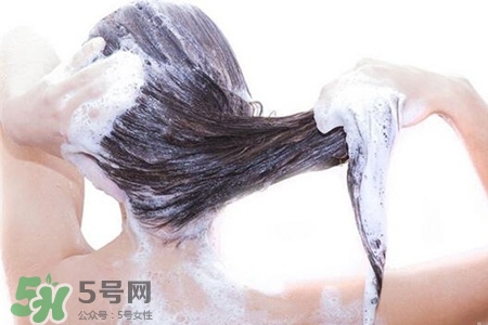 冬天洗澡太冷了怎么辦？冬天洗澡怕冷怎么辦？