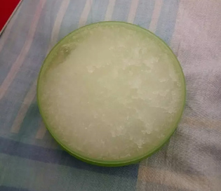 護(hù)膚品凍了還能用嗎？化妝品凍成冰了還能用嗎？