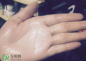 嬌韻詩綠吸盤好用嗎？嬌韻詩綠吸盤怎么樣？