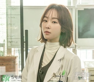 徐玄振妝容怎么化？徐玄振仿妝教程