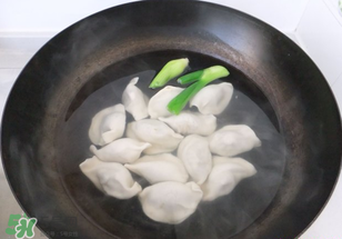 ?冷凍水餃怎么煮不破？冷凍水餃怎么煮好吃？