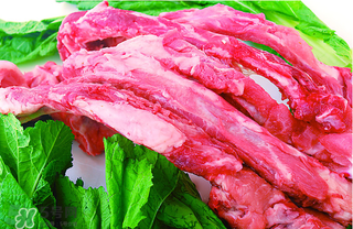 腌排骨放多少鹽？腌排骨一斤肉放多少鹽？