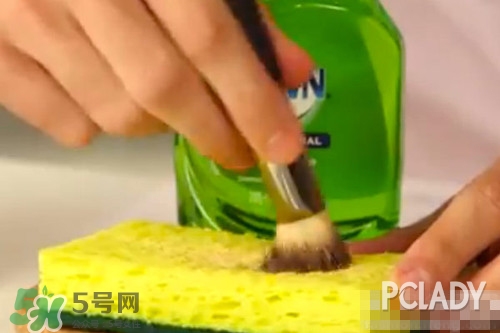 眉刷怎么清洗？眉刷的清洗方法
