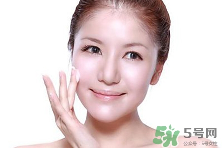 不化妝能用卸妝膏嗎？不化妝可以用卸妝膏嗎？
