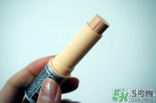唇部遮瑕膏怎么用？唇部遮瑕膏使用方法