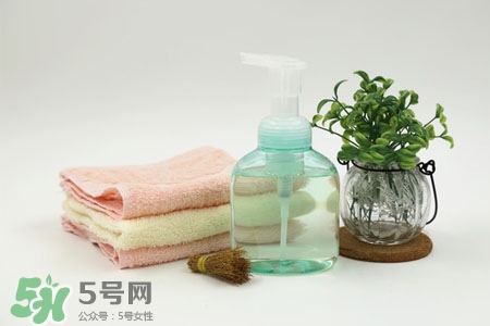 洗手液可以洗毛巾嗎？毛巾可以用洗手液洗嗎？