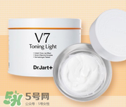 用素顏霜前打隔離霜嗎？用素顏霜之前要用隔離霜嗎