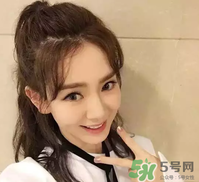 發(fā)際線高適合什么發(fā)型？發(fā)際線高怎么辦
